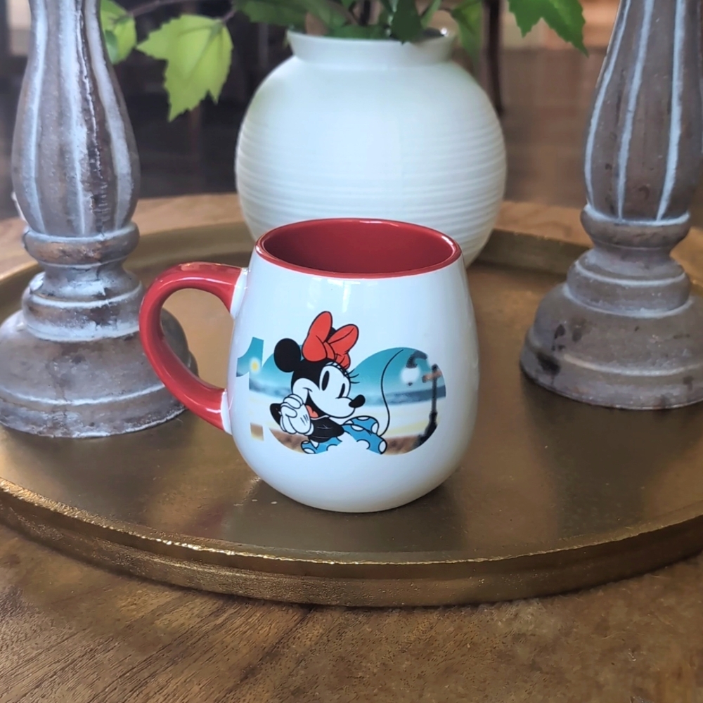 Disney Minnie coffee mug